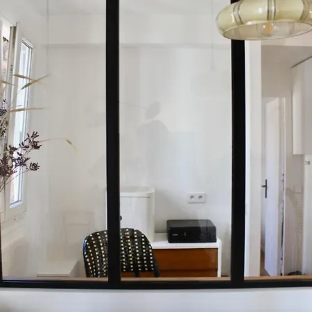 Charming Close To Pere Lachaise Paris